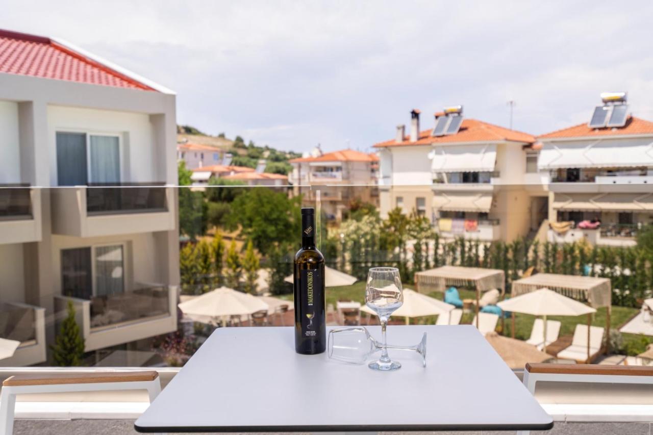 Mirablue Luxury Residences (Adults Only) Pefkochori Exterior photo