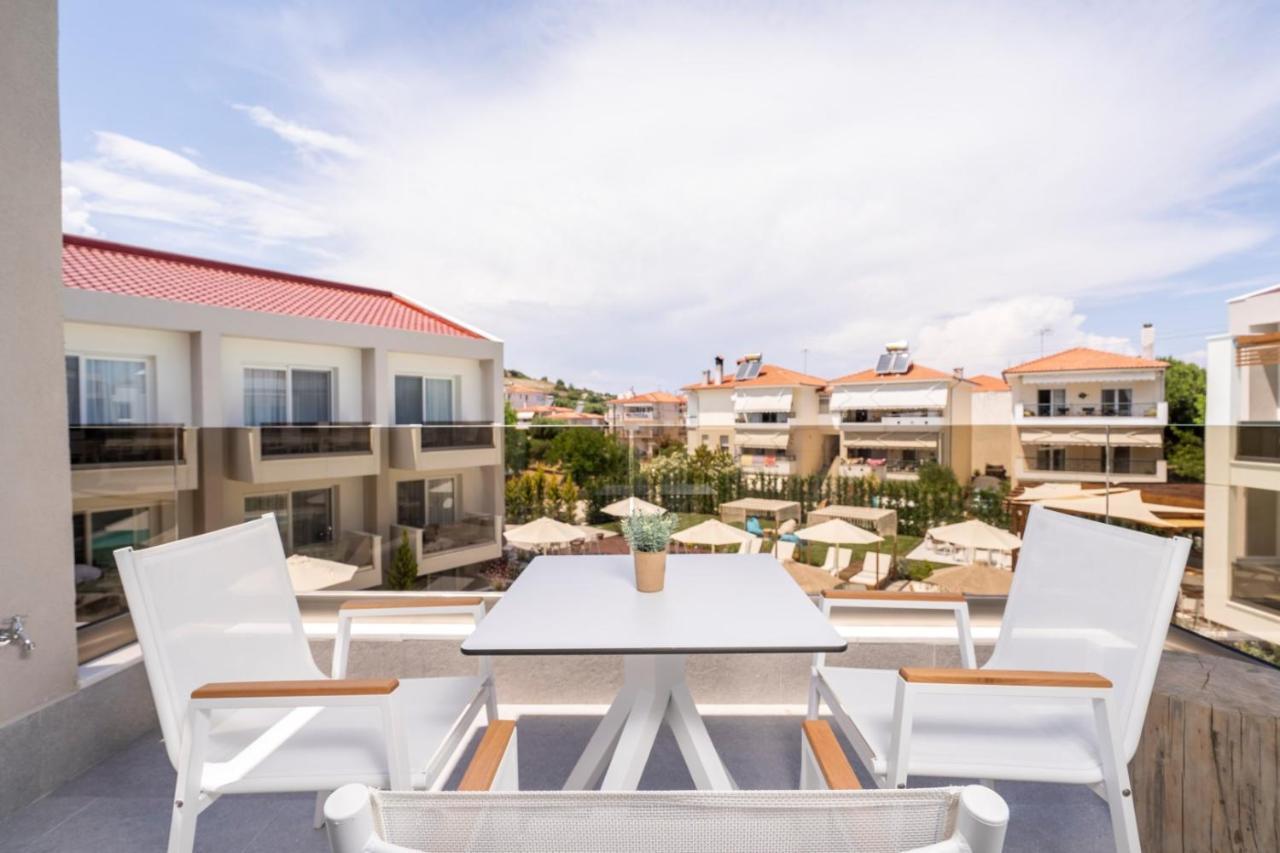 Mirablue Luxury Residences (Adults Only) Pefkochori Exterior photo